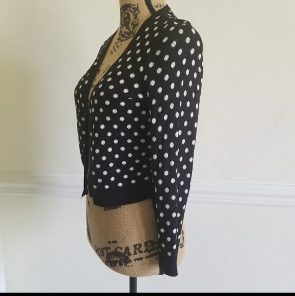 ❣️Medium Talbots soft cropped polkadot sweater - Picture 4 of 7